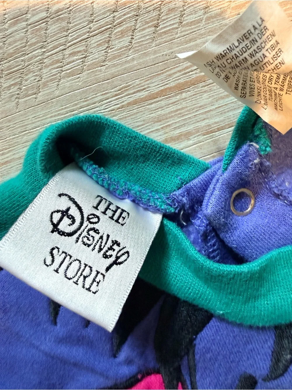 Disney Eeyore Pooh Vintage Footed One-Piece Romper - Purple size 18 months